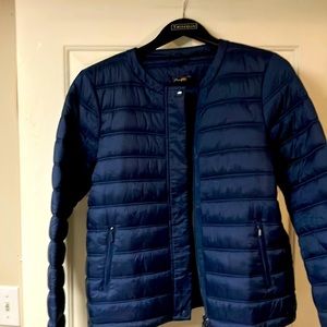 J McLaughlin size large navy women’s puffy jacket.